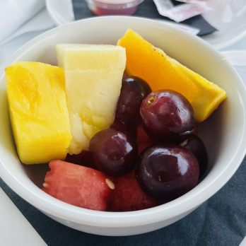 Toast Kitchen & Bar - Mixed fruit - Breakfast & Brunch Near Me - Brea, California Toast Kitchen & Bar - Mixed fruit - Breakfast & Brunch Near Me - Brea, California