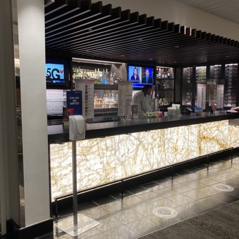 Delta Sky Club - Concourse T - Huge bar! - Airport Lounges Near Me - Atlanta, Georgia Delta Sky Club - Concourse T - Huge bar! - Airport Lounges Near Me - Atlanta, Georgia
