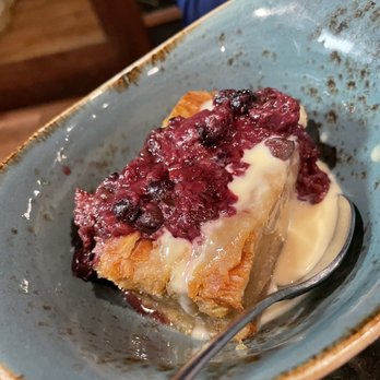 Lucille's - Bread Pudding - New American Near Me - Houston, Texas