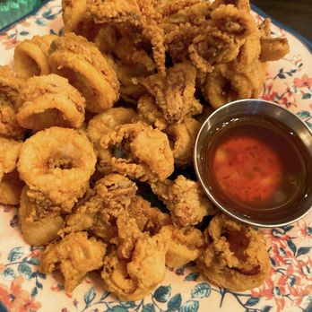 Saranrom Thai - Fried Calamari - Thai Near Me - Elmhurst, New York