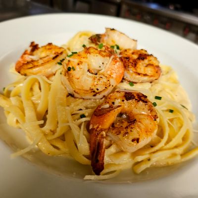 DeLucca's Italian Grill by null