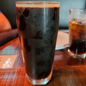 Two Hound Red Brewing - Brewpubs Near Me - Glen Ellyn, Illinois