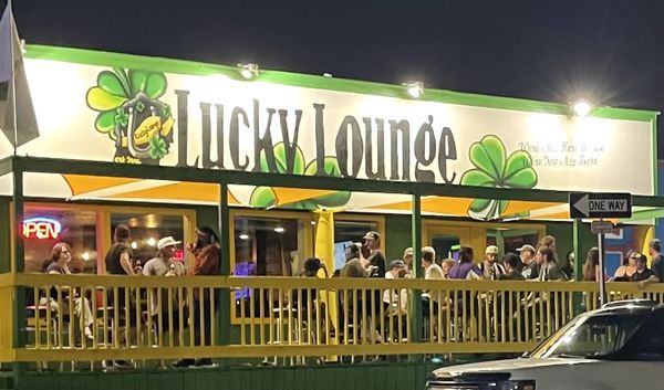 Lucky Lounge by null