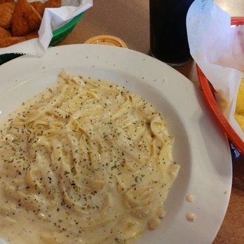 Portabella - Fettucini Alfredo - Italian Near Me - Bluefield, West Virginia