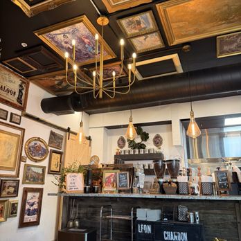 FeelLove Coffee - Inside area - Coffee & Tea Near Me - Springdale, Utah FeelLove Coffee - Inside area - Coffee & Tea Near Me - Springdale, Utah