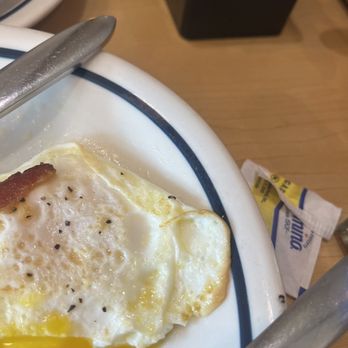 IHOP - Breakfast with roaches - Breakfast & Brunch Near Me - Bronx, New York IHOP - Breakfast with roaches - Breakfast & Brunch Near Me - Bronx, New York