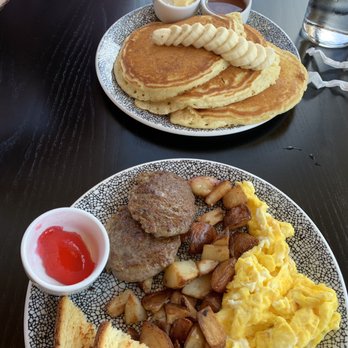 MudPenny - Buttermilk pancakes and the BYOB! - New American Near Me - Ada, Michigan