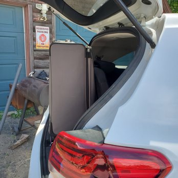 Hertz - One suitcase with the third row seat up. - Car Rental Near Me - Kahului, Hawaii Hertz - One suitcase with the third row seat up. - Car Rental Near Me - Kahului, Hawaii