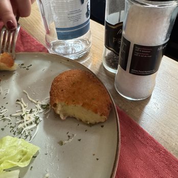 T'fonteintje - The cheese croquette was to die for! - Brasseries Near Me - Bruges, VWV T'fonteintje - The cheese croquette was to die for! - Brasseries Near Me - Bruges, VWV