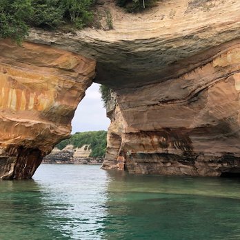Lake Superior Boat Tours - Boat Tours Near Me - Munising, Michigan Lake Superior Boat Tours - Boat Tours Near Me - Munising, Michigan