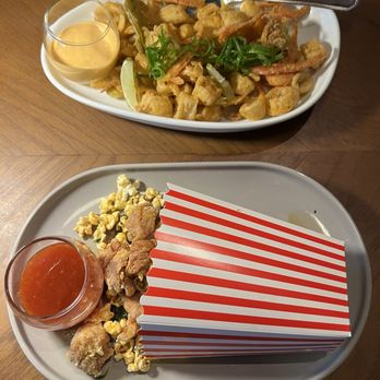 Castaway Burbank - TRUFFLE POPCORN CHICKEN CALAMARI - Bars Near Me - Burbank, California Castaway Burbank - TRUFFLE POPCORN CHICKEN CALAMARI - Bars Near Me - Burbank, California