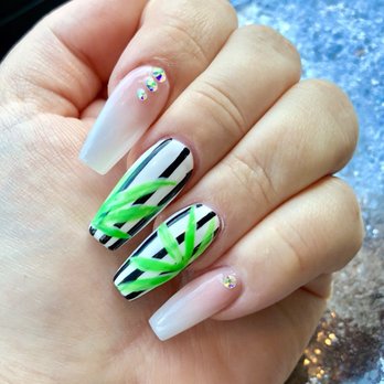 5 Elements Nail - Waxing Near Me - Vernon Hills, Illinois