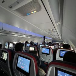 Delta Air Lines - Our flight from SEA - LAX