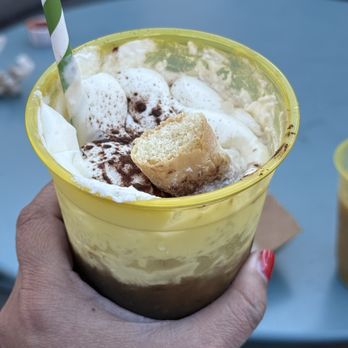Schmoozies! - Coffee & Tea Near Me - Anaheim, California