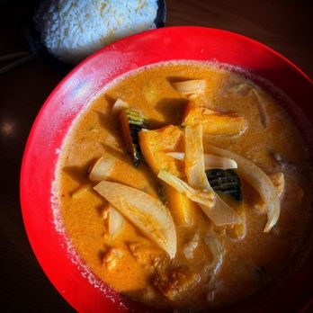 Pho Lena Spenard - 77. Beef Brisket Massaman Curry - Vietnamese Near Me - Anchorage, Alaska