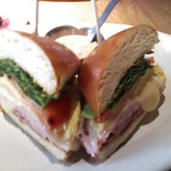 R+D Kitchen - Morning sandwich - New American Near Me - Newport Beach, California
