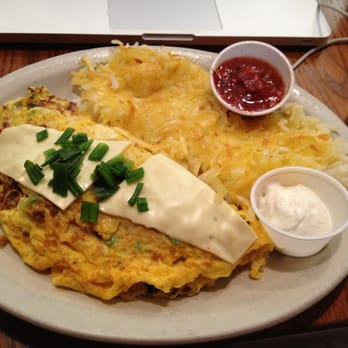 Corner Cafe - Riverside - Gringo omelette with hash browns - Breakfast & Brunch Near Me - Riverside, Missouri Corner Cafe - Riverside - Gringo omelette with hash browns - Breakfast & Brunch Near Me - Riverside, Missouri
