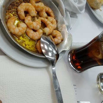 Cervejaria Ramiro - Garlic shrimp - Seafood Near Me - Lisbon, 11