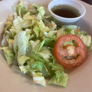 Mama D's - Small salad with lunch special - Pizza Near Me - Calvert City, Kentucky