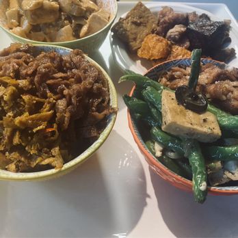 Chu Minh Tofu and Vegan Deli - Lemongrass and I think teriyaki soy strips, garlic green beans and tofu, curry tofu and meatless BBQ Pork. - Vietnamese Near Me - Seattle, Washington