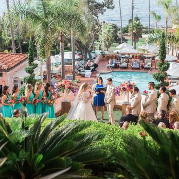 Suzan M Florals - Ceremony! - Wedding Planning Near Me Suzan M Florals - Ceremony! - Wedding Planning Near Me