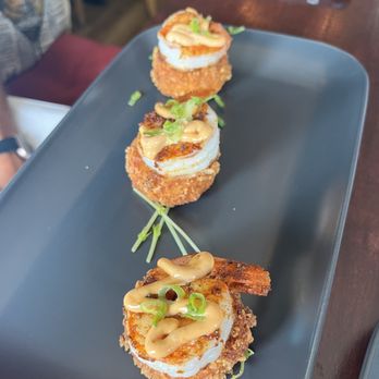 Shamone Bites + Wine - Shrimp And grits - Tapas/Small Plates Near Me - Cape May, New Jersey