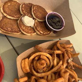 Hold Out Brewing - Silver dollar pancakes & curly fries - Brewpubs Near Me - Austin, Texas Hold Out Brewing - Silver dollar pancakes & curly fries - Brewpubs Near Me - Austin, Texas