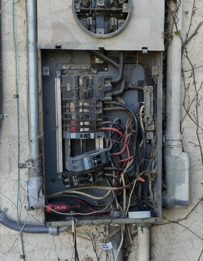 Slide of Mr Serrato Electric
