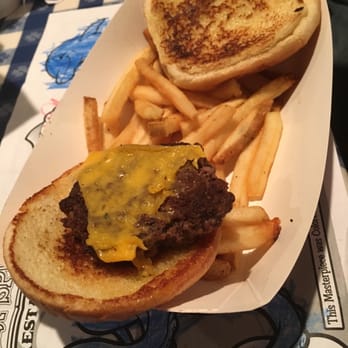 Clear Springs Restaurant - Kid's burger - American Near Me - Midland, Texas