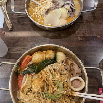 Mala Town - Bottom pot: Dry Sauce base with mix-ins of choice  Pot at Too: Mild beef broth base with mix-ins of choice - Hot Pot Near Me - Las Vegas, Nevada