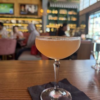 Morella - Guava mimosa - Italian Near Me - San Francisco, California