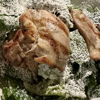 Lahaina Noon - Greens with grilled chicken - Hawaiian Near Me - Lahaina, Hawaii Lahaina Noon - Greens with grilled chicken - Hawaiian Near Me - Lahaina, Hawaii