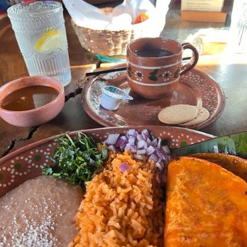 Rosa Madera - Quesabirria tacos, rice, beans, Mexican coffee - Mexican Near Me - Sacramento, California Rosa Madera - Quesabirria tacos, rice, beans, Mexican coffee - Mexican Near Me - Sacramento, California