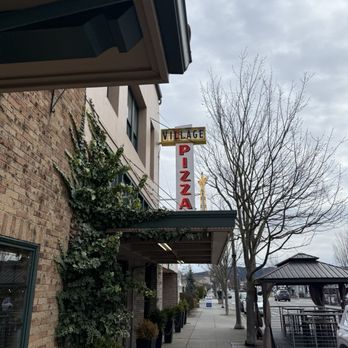 The Wheel House - Outside - Chicken Wings Near Me - Anacortes, Washington The Wheel House - Outside - Chicken Wings Near Me - Anacortes, Washington