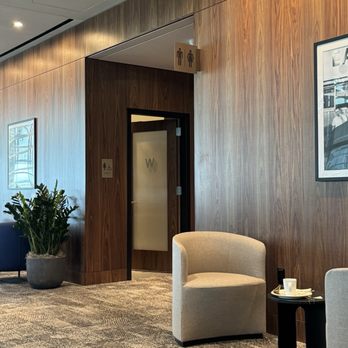 Centurion Lounge DCA - Airport Lounges Near Me - Arlington, Virginia Centurion Lounge DCA - Airport Lounges Near Me - Arlington, Virginia