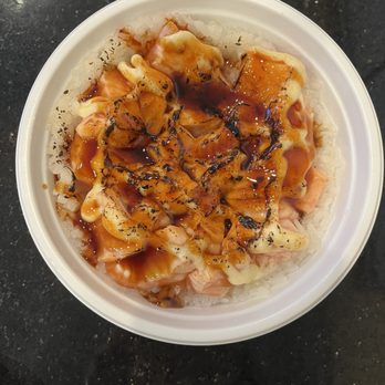 Domo Cafe Kahala - E4. Seared Salmon Poke Bowl - Sushi Bars Near Me - Honolulu, Hawaii Domo Cafe Kahala - E4. Seared Salmon Poke Bowl - Sushi Bars Near Me - Honolulu, Hawaii