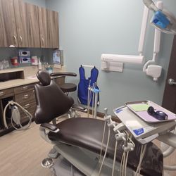 Farmington Village Dental Care - Dental operatory, Farmington Village Dental Care. Dentist in Charlotte, NC.