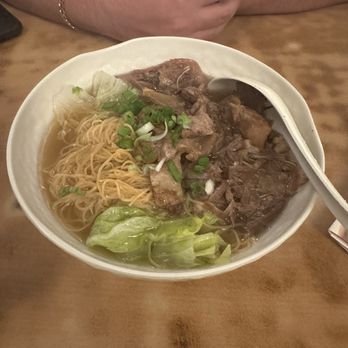 Ming's Tasty Restaurant - Beef noodle soup - Dim Sum Near Me - Oakland, California
