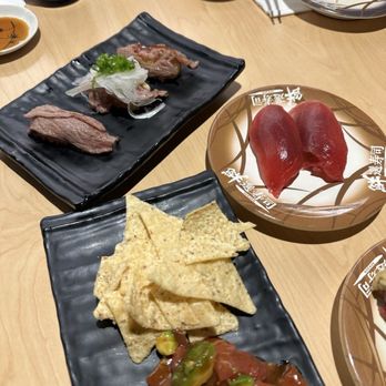 Waka Sakura - Conveyor Belt Sushi Near Me - Gardena, California