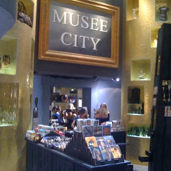 Musée City - Souvenir Shops Near Me