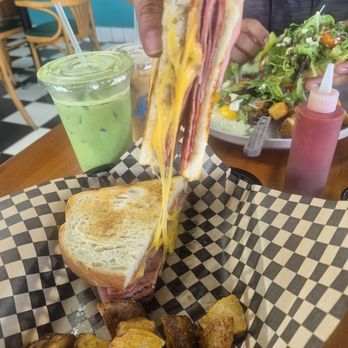 Mia's Cafe - Croque Monsier view of the inside. - Cafes Near Me - Signal Hill, California Mia's Cafe - Croque Monsier view of the inside. - Cafes Near Me - Signal Hill, California