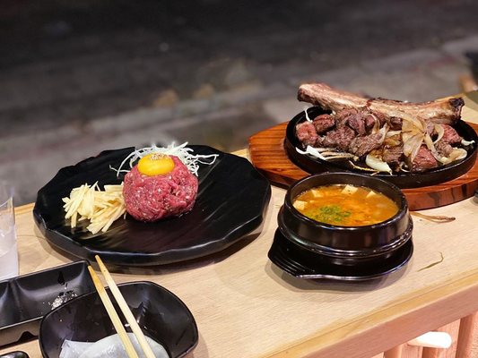 Woo Hyang Woo by null