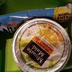 Aer Lingus - Morning snack at arrival in Dublin