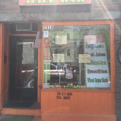 Lifestyle Juice Bar - Front of shop