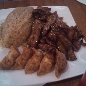 Itadakimasu - Chicken teriyaki and gyoza - Korean Near Me - Seattle, Washington
