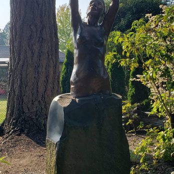 Evergreen Arboretum and Gardens - This sculpture is titled "We Rise" - Venues & Event Spaces Near Me - Everett, Washington