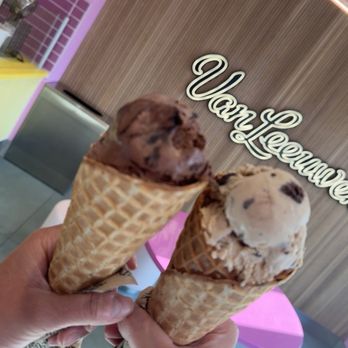 Van Leeuwen Ice Cream - Brown Sugar Cookie Dough Chunk Dark chocolate fudge brownie - Desserts Near Me - Hoboken, New Jersey Van Leeuwen Ice Cream - Brown Sugar Cookie Dough Chunk Dark chocolate fudge brownie - Desserts Near Me - Hoboken, New Jersey