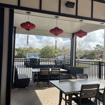 New Hong Kong House - Outdoor seating as well! - Chinese Near Me - Pensacola, Florida New Hong Kong House - Outdoor seating as well! - Chinese Near Me - Pensacola, Florida