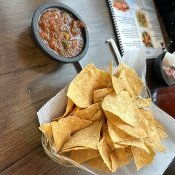 Fonda Don Chon - Chips and salsa - Mexican Near Me - Covina, California
