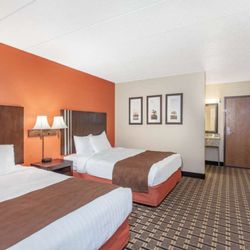 AmericInn by Wyndham Cloquet - Guest room